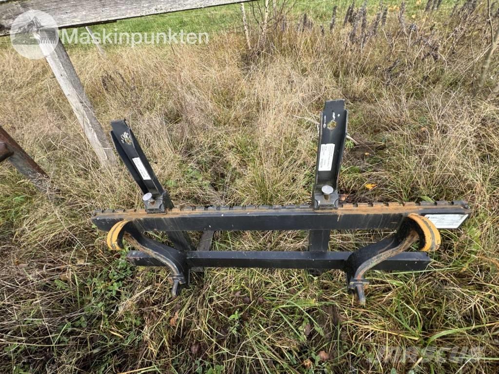 John Deere 5075 E 트랙터