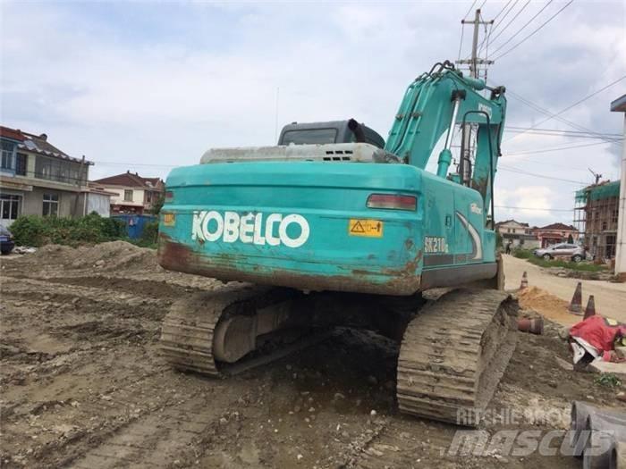 Kobelco SK 210-8 E 대형 굴삭기 29톤 이상