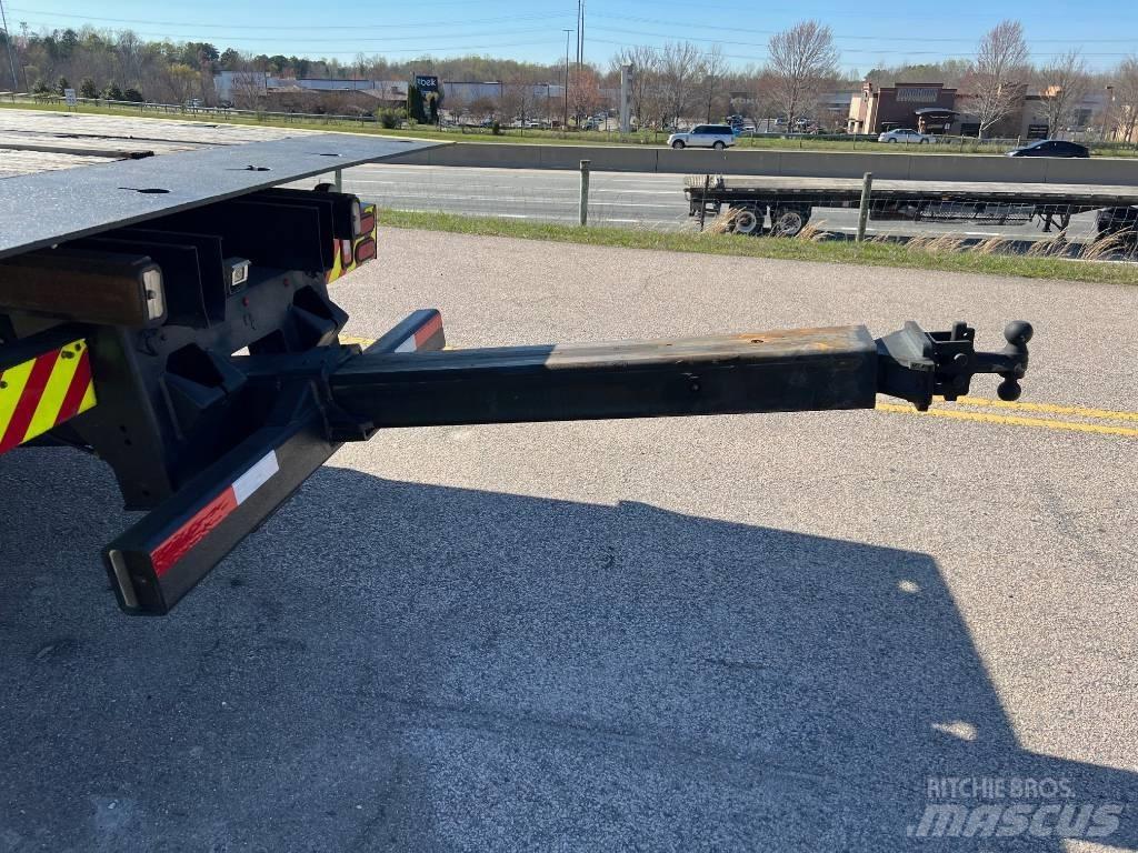 Freightliner M2 회수 차량