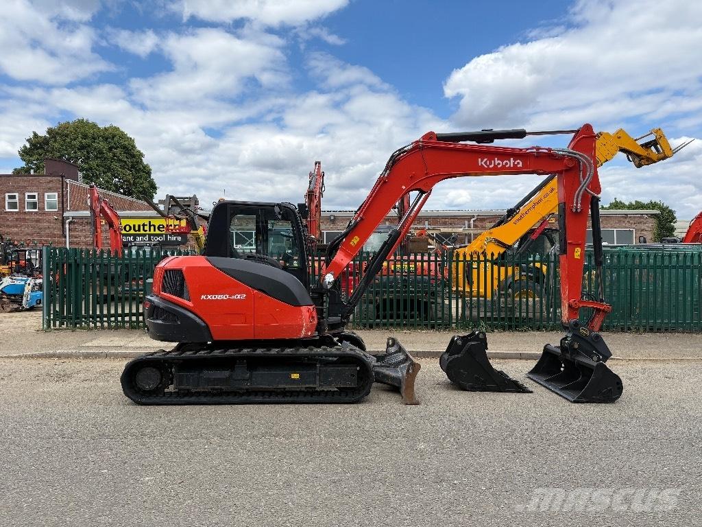 Kubota KX 080-4 중형굴삭기 7톤-28톤