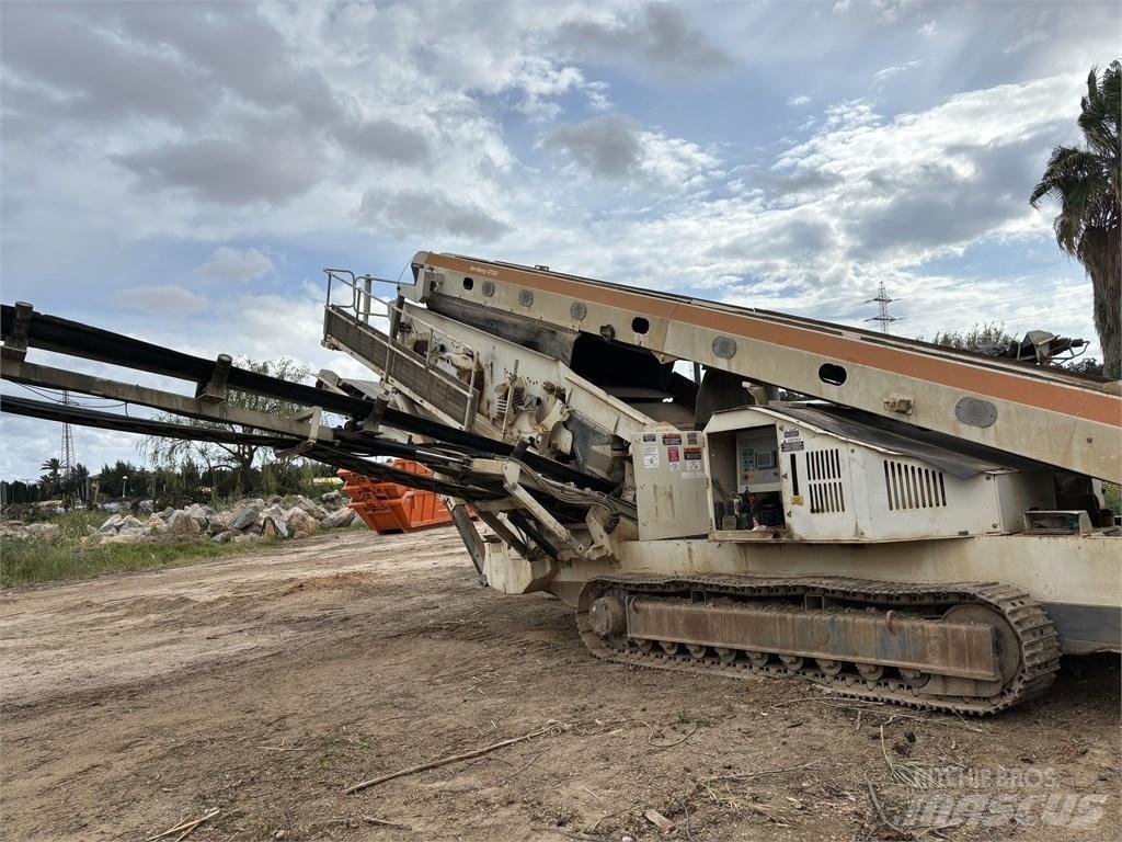 Metso Nordberg ST352 이동식 선별기