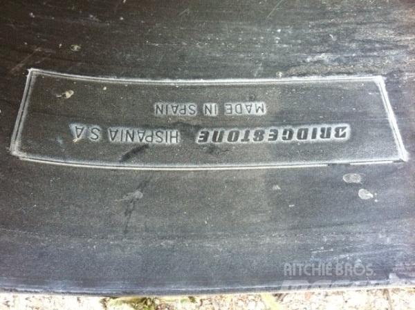 Bridgestone 800 건설 장비 - 기타