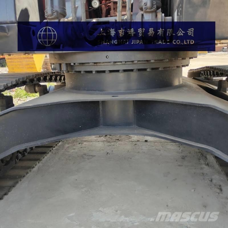 Hitachi ZX 240 대형 굴삭기 29톤 이상