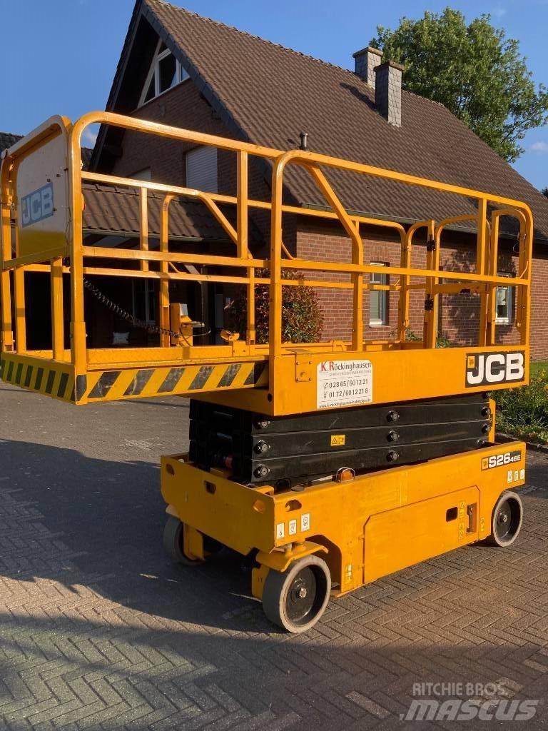 JCB S 2646 E 가위형 리프트
