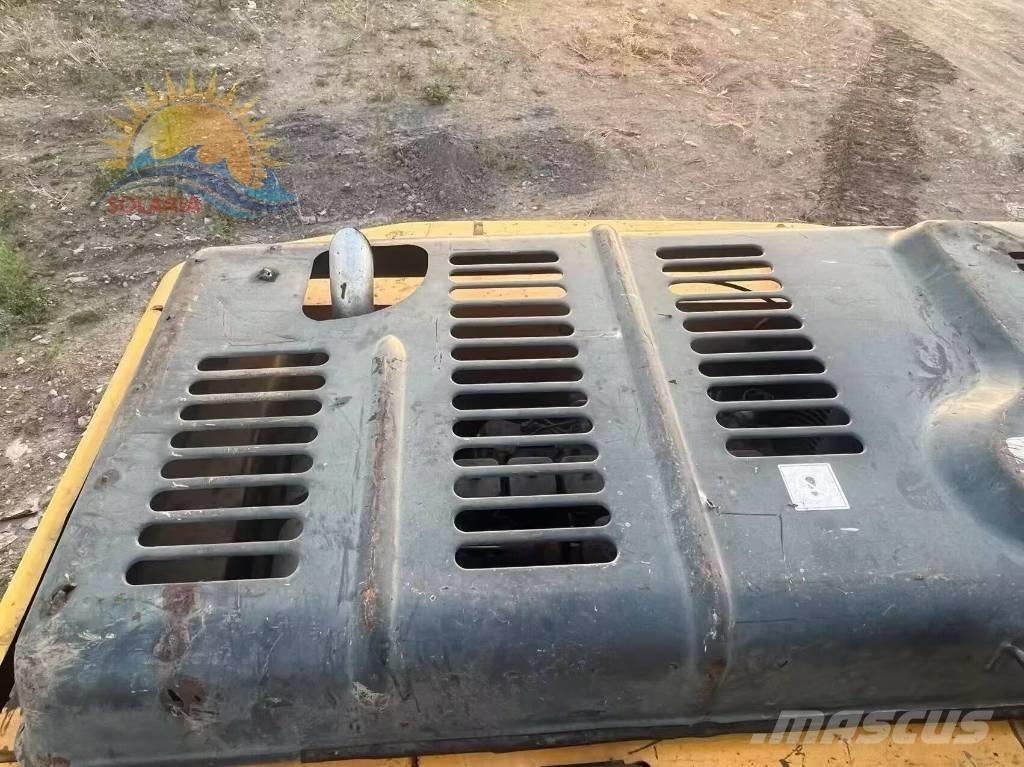 Hyundai Robex 215-7C 대형 굴삭기 29톤 이상