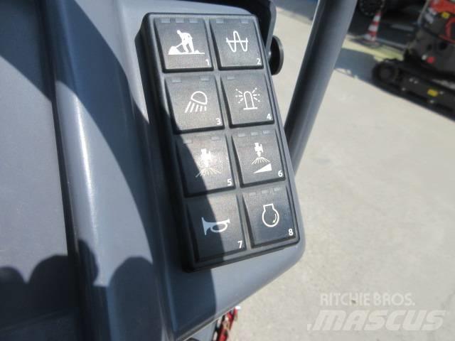 Dynapac CC 1300 VI 트윈 드럼 롤러