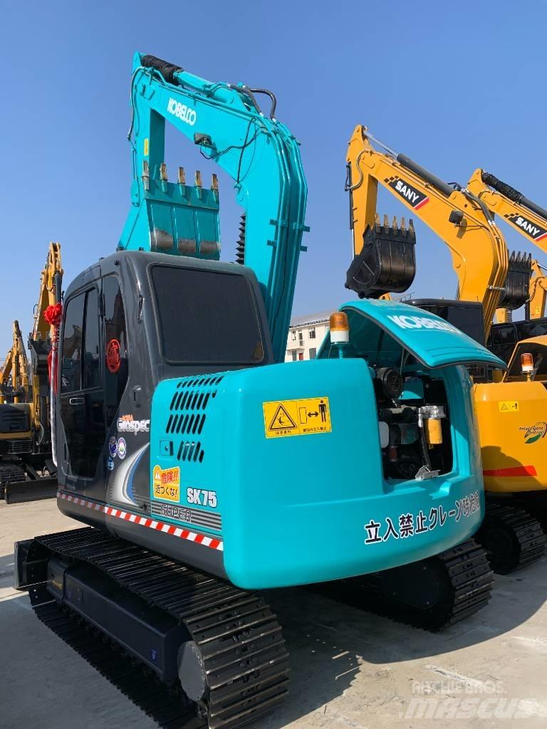 Kobelco SK 75 소형 굴삭기 7톤 미만