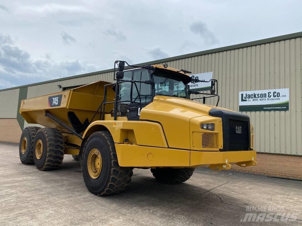 CAT 745 C 연결식 홀러