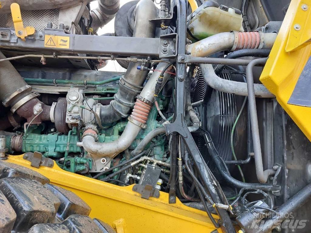 Volvo L 220 H  휠로우더