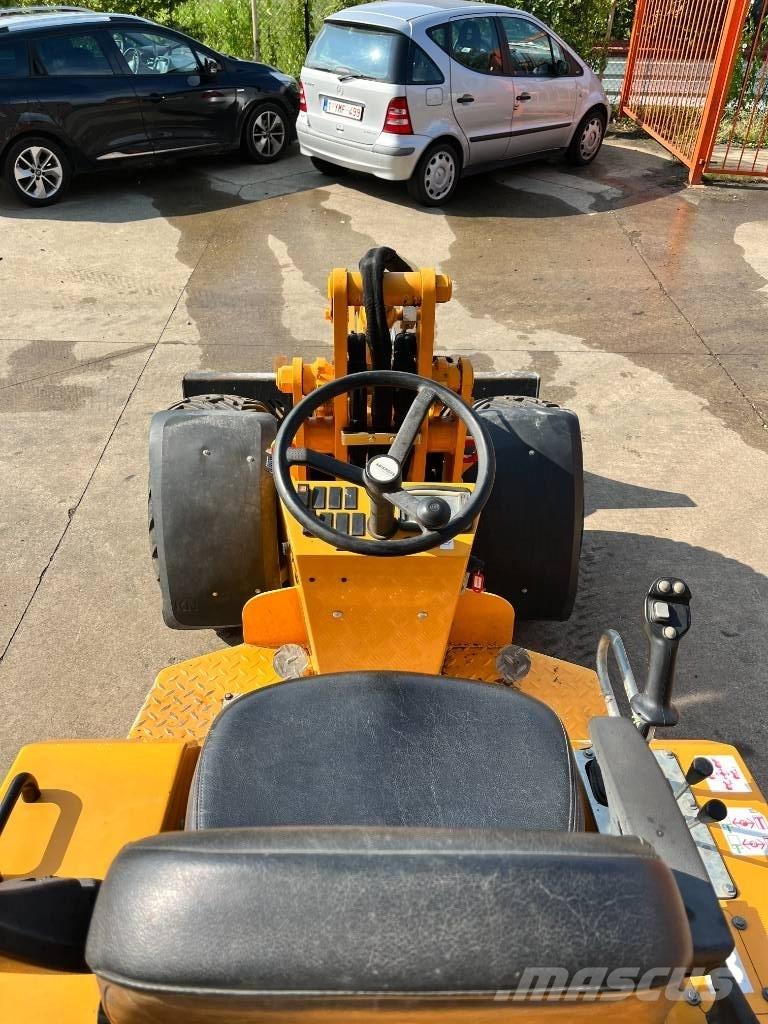 Knikmops KM 250  휠로우더