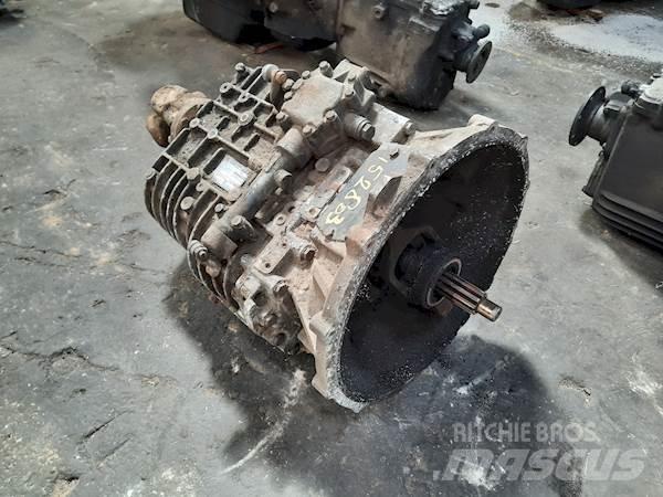 ZF Ecolite 6S890 기어박스