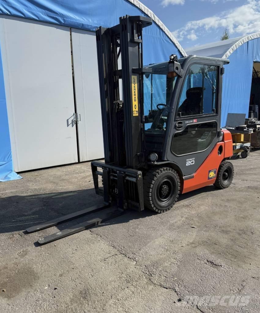 Toyota truck 8 FDF20 디젤 지게차