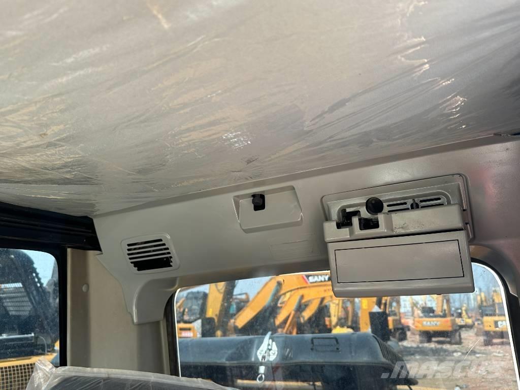 CAT 320 D 대형 굴삭기 29톤 이상