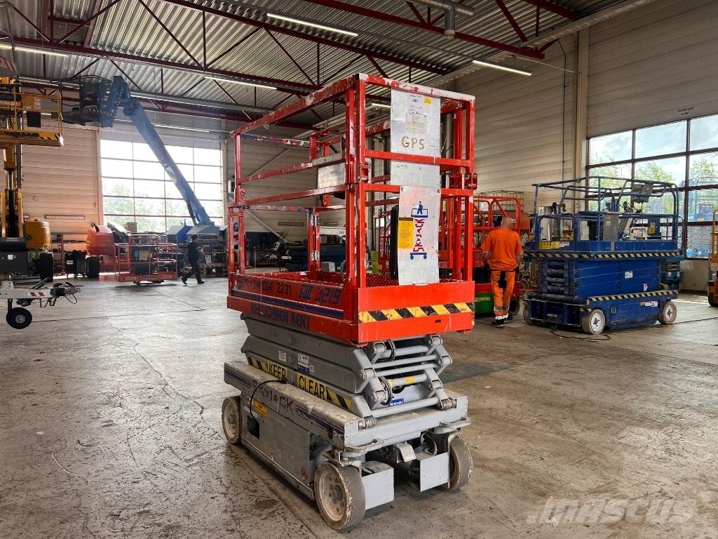 SkyJack SJ III 3219 가위형 리프트