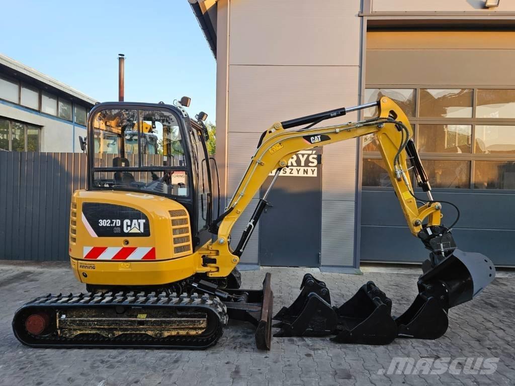 CAT 302.7 D CR 소형 굴삭기 7톤 미만