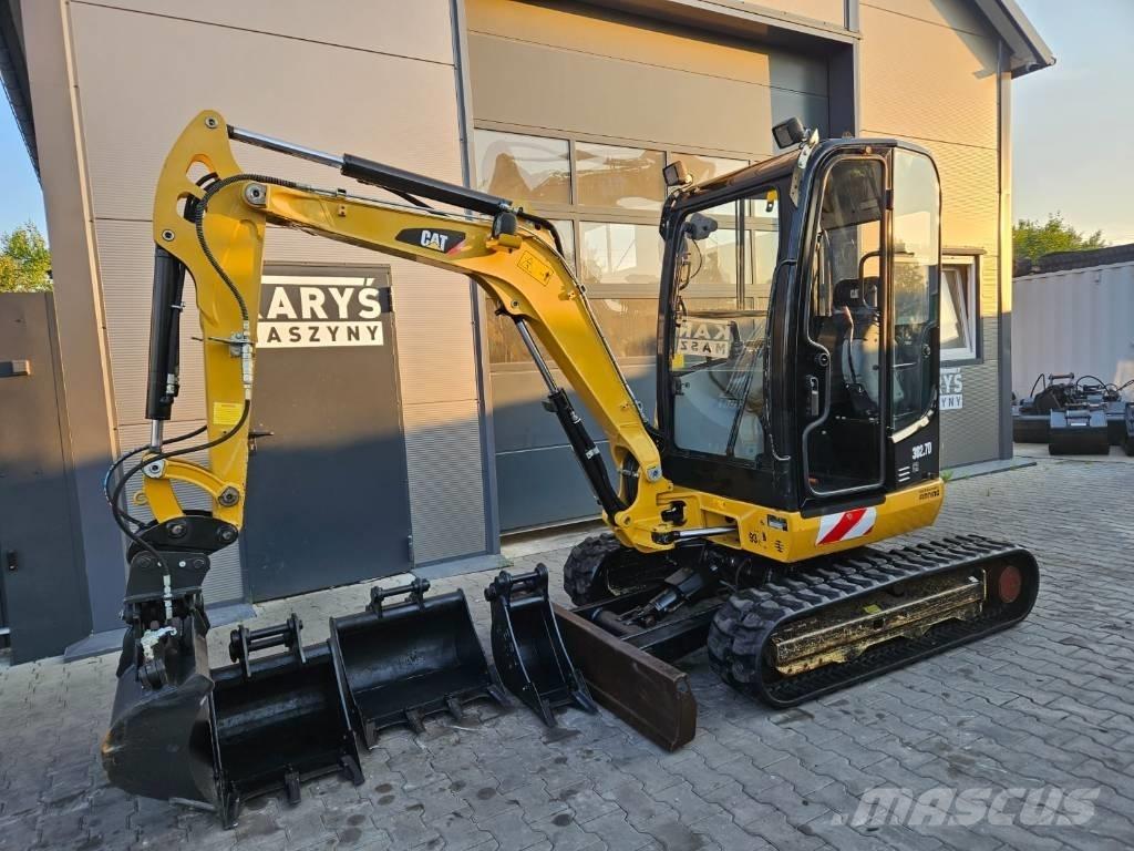 CAT 302.7 D CR 소형 굴삭기 7톤 미만
