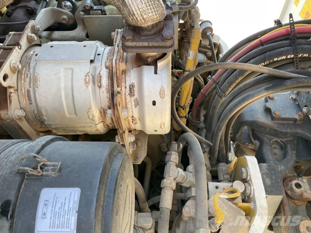 Bomag BW 151 AD-5 트윈 드럼 롤러