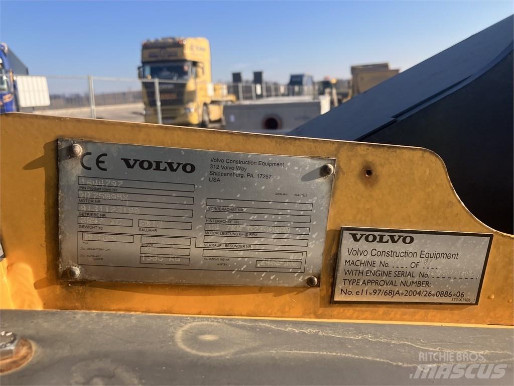 Volvo MCT 85 C  스키드로더