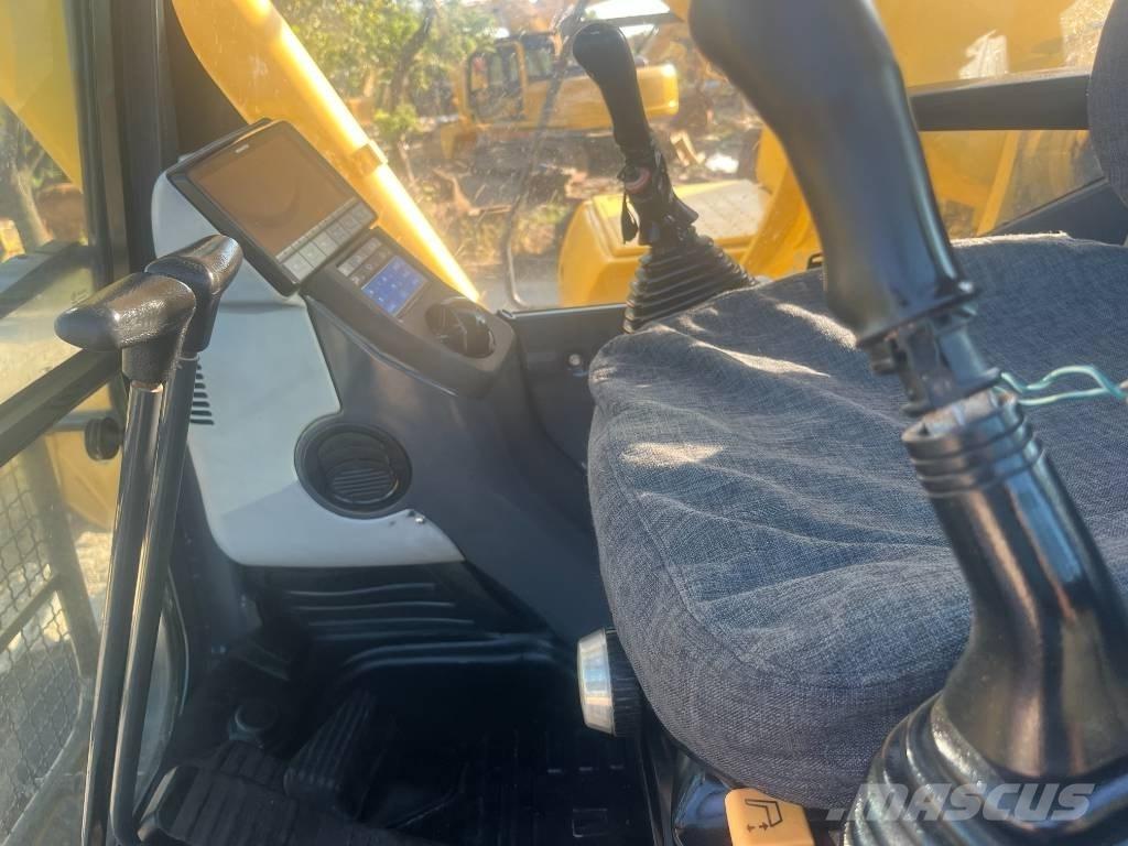 Komatsu PC 450-8 대형 굴삭기 29톤 이상