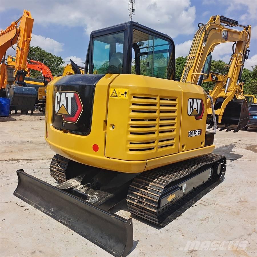 CAT 305.5 E 대형 굴삭기 29톤 이상