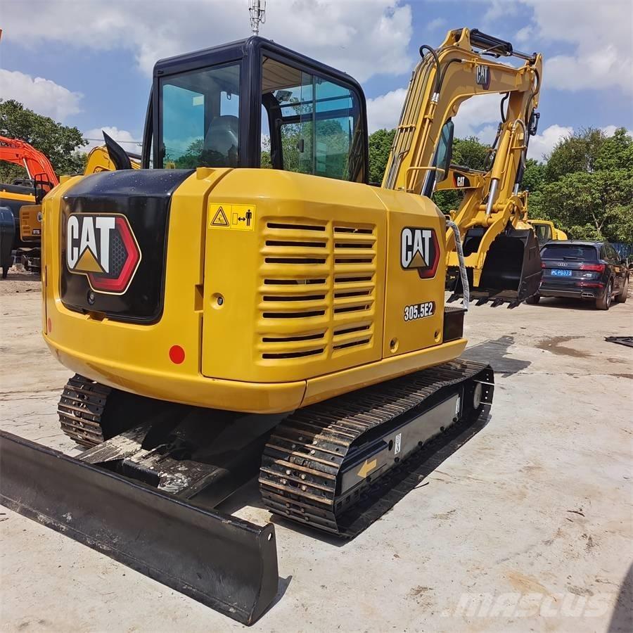 CAT 305.5 E 대형 굴삭기 29톤 이상