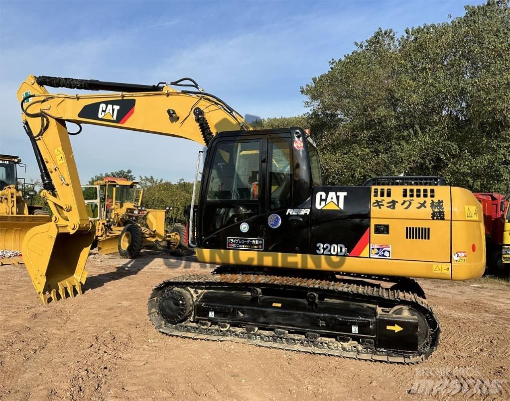 CAT 320 D L 대형 굴삭기 29톤 이상