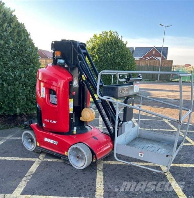 Manitou 100 VJR 인원/화물 앨리베이터