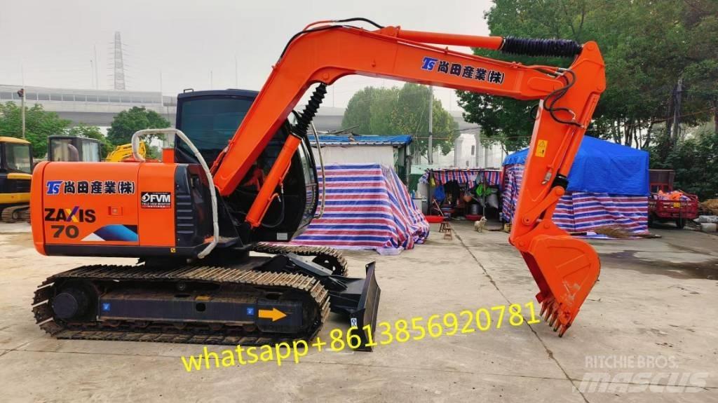 Hitachi ZX 70 소형 굴삭기 7톤 미만