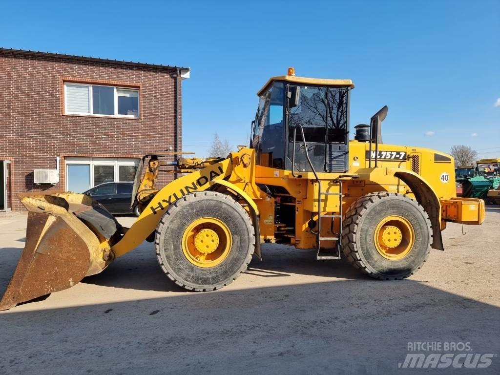 Hyundai HL 757-7  휠로우더