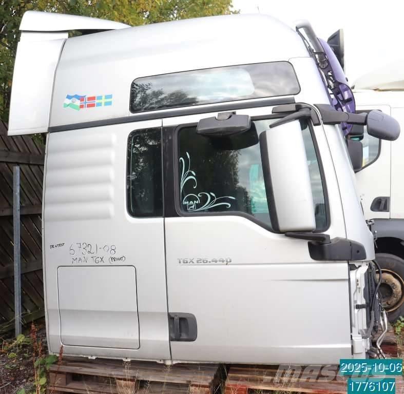 MAN TGX 26.440 캐빈 및 인테리어