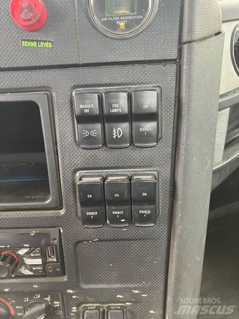 CAT CT 660 케이블 리프트 탈착식 트럭