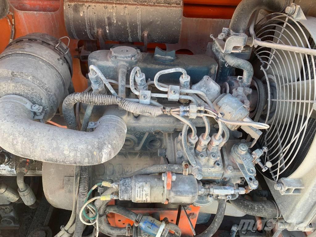 SkyJack SJ 6832 RT 가위형 리프트