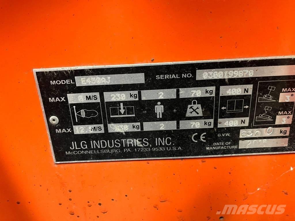 JLG E 450 AJ 관절형 전동이동 리프트