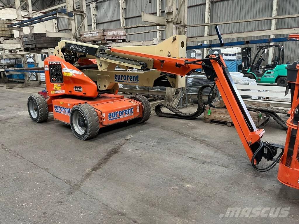 JLG E 450 AJ 관절형 전동이동 리프트