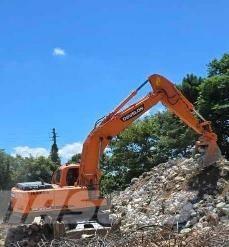 Doosan DX210WA  휠 굴삭기