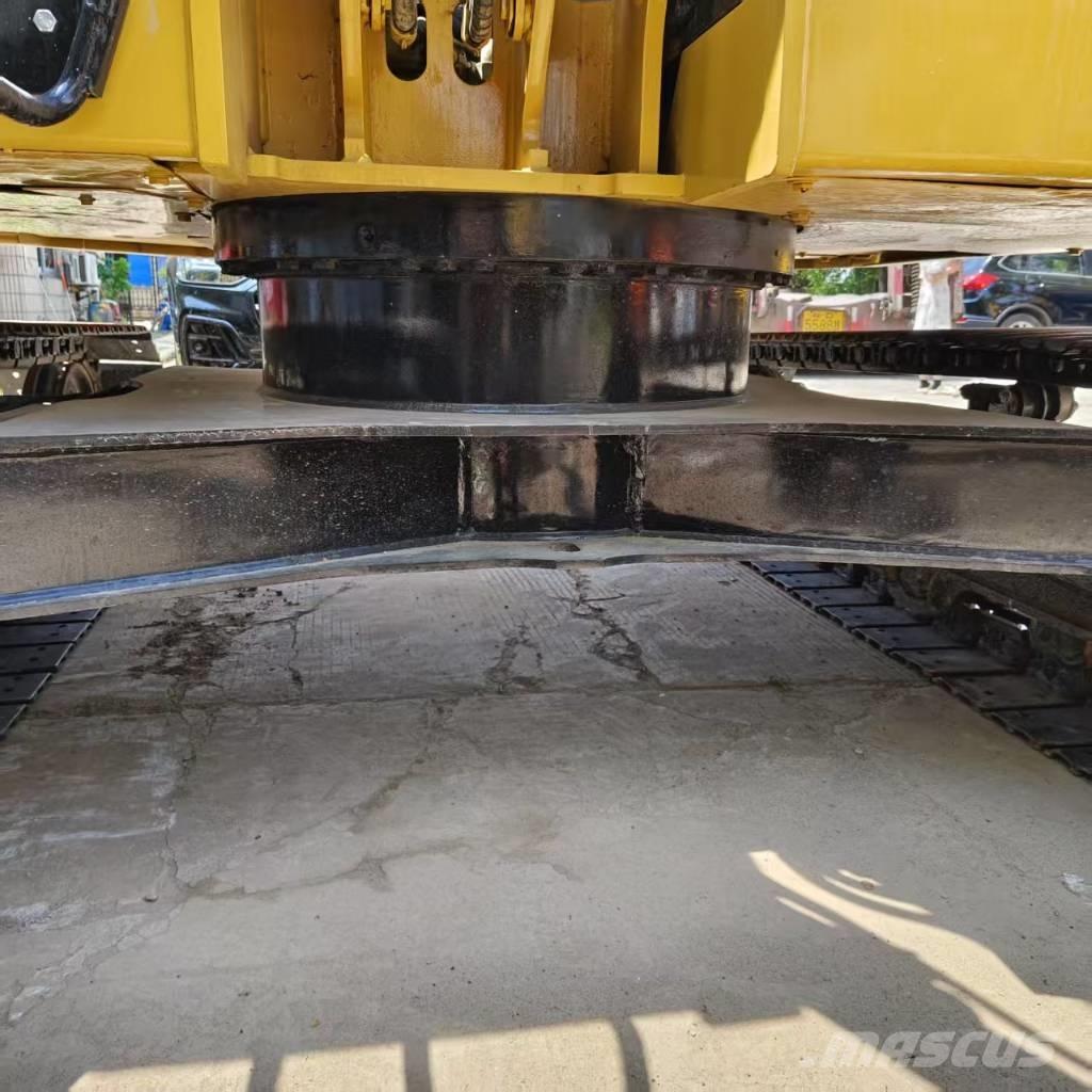 CAT 310 대형 굴삭기 29톤 이상