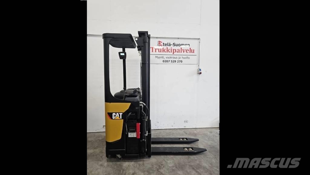 CAT NSR16N 보행식 리치 지게차