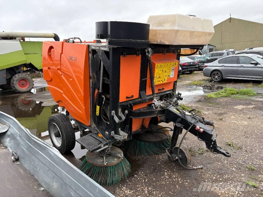 Pronar ZMC 2.0 도로 청소차