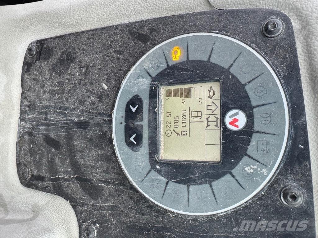 Kramer 353  휠로우더