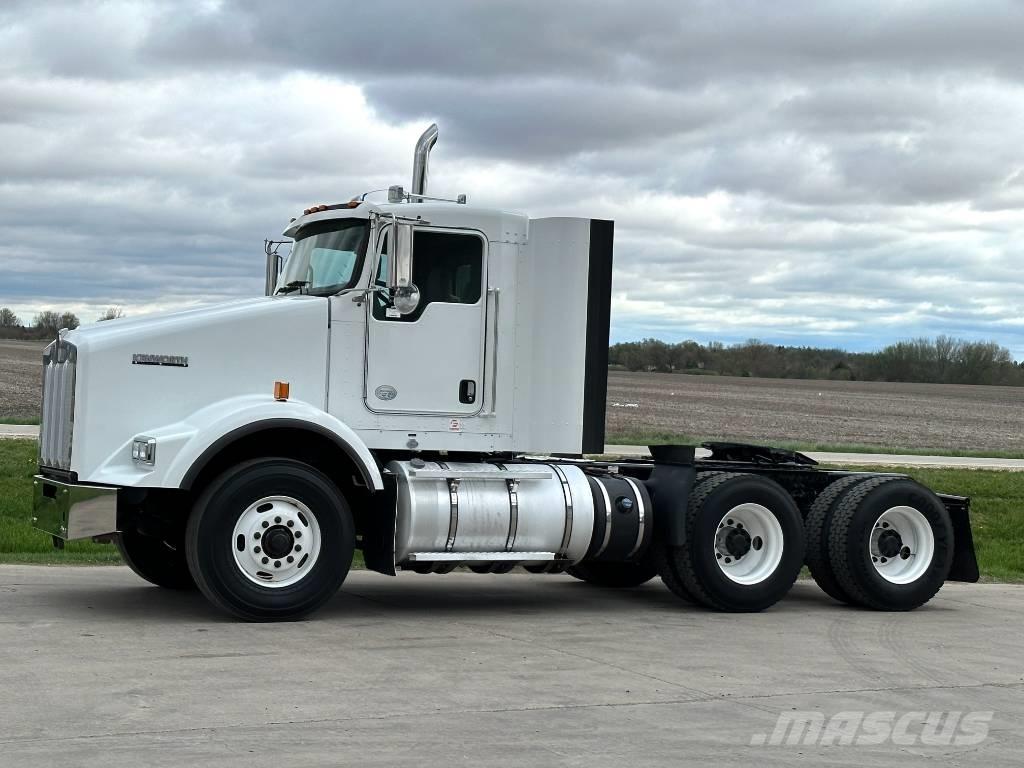 Kenworth T800 트랙터 유닛