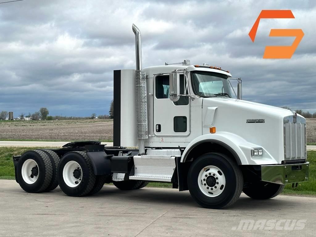 Kenworth T800 트랙터 유닛