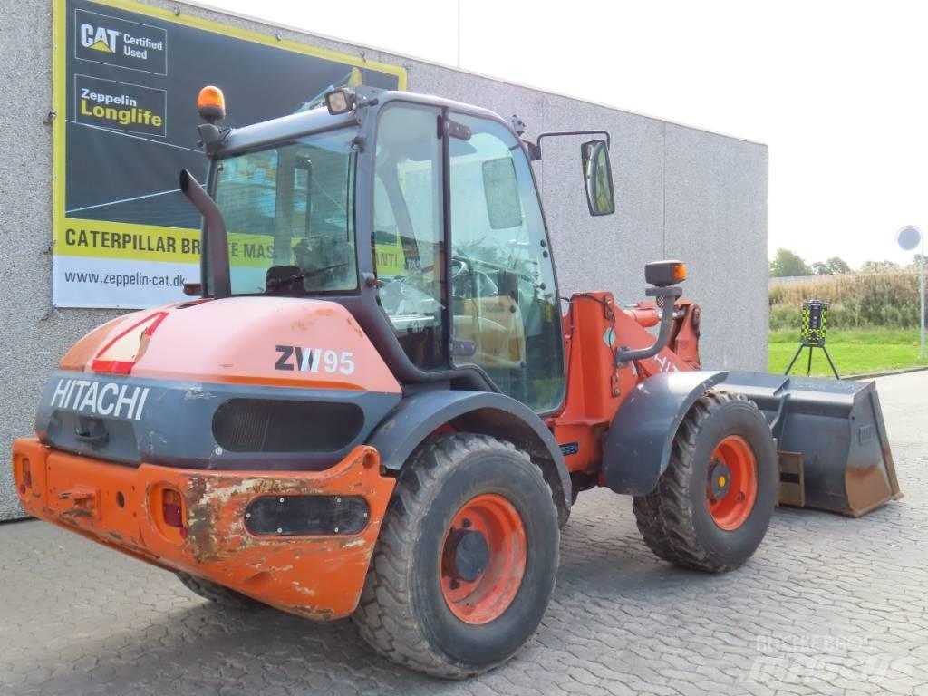 Hitachi ZX 95  휠로우더