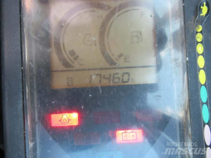 Hitachi ZX 17 U-2 소형 굴삭기 7톤 미만