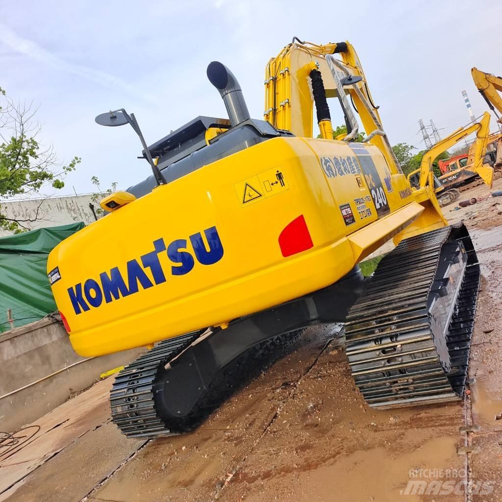 Komatsu PC 240 LC-8 대형 굴삭기 29톤 이상