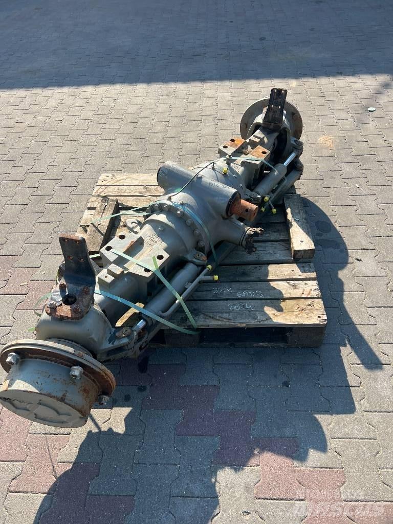 JCB 535-140 차축