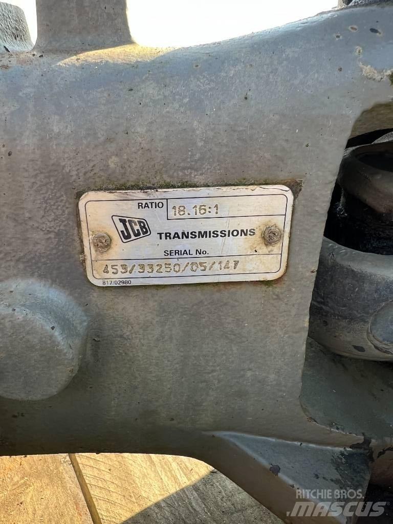 JCB 535-140 차축