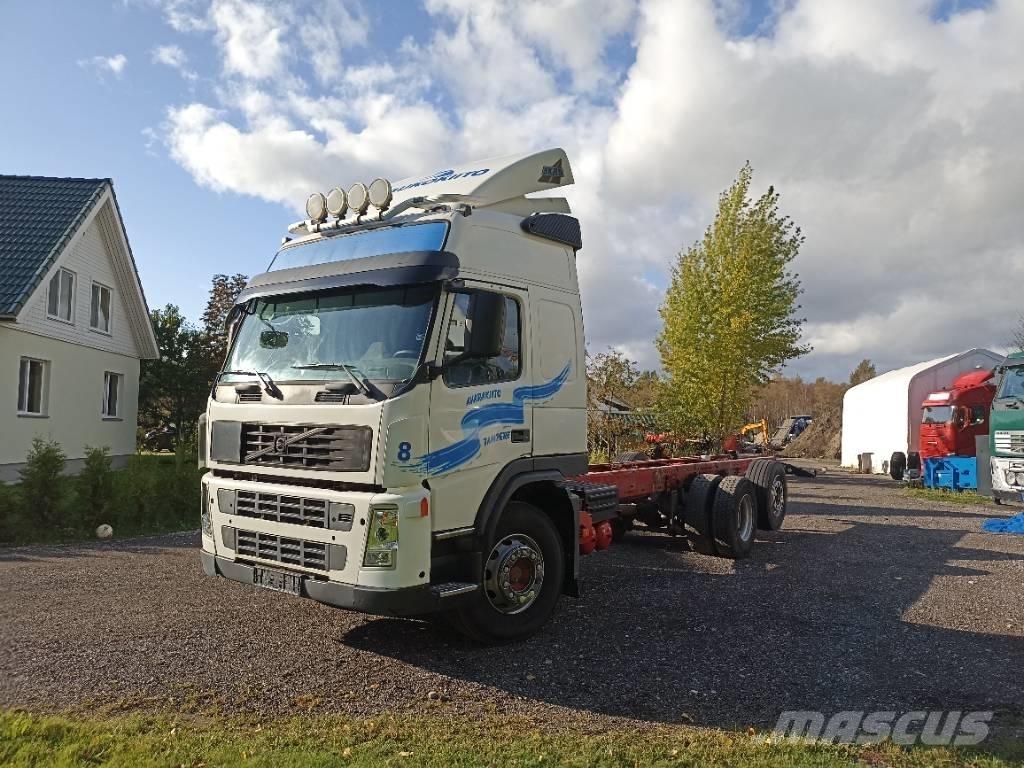 Volvo FM 440 새시 운전실 트럭