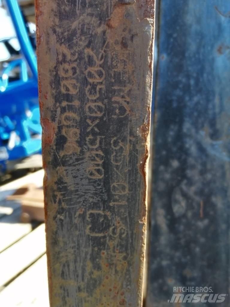 Volvo TRUKKIPIIKIT 포크