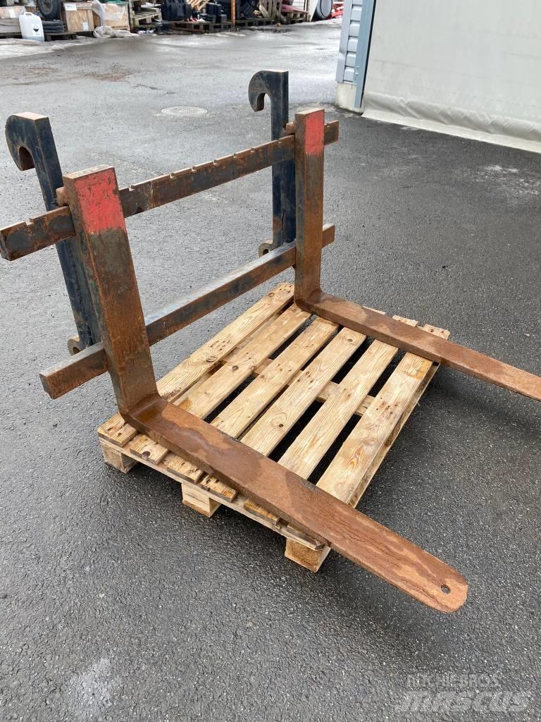 Volvo TRUKKIPIIKIT 포크