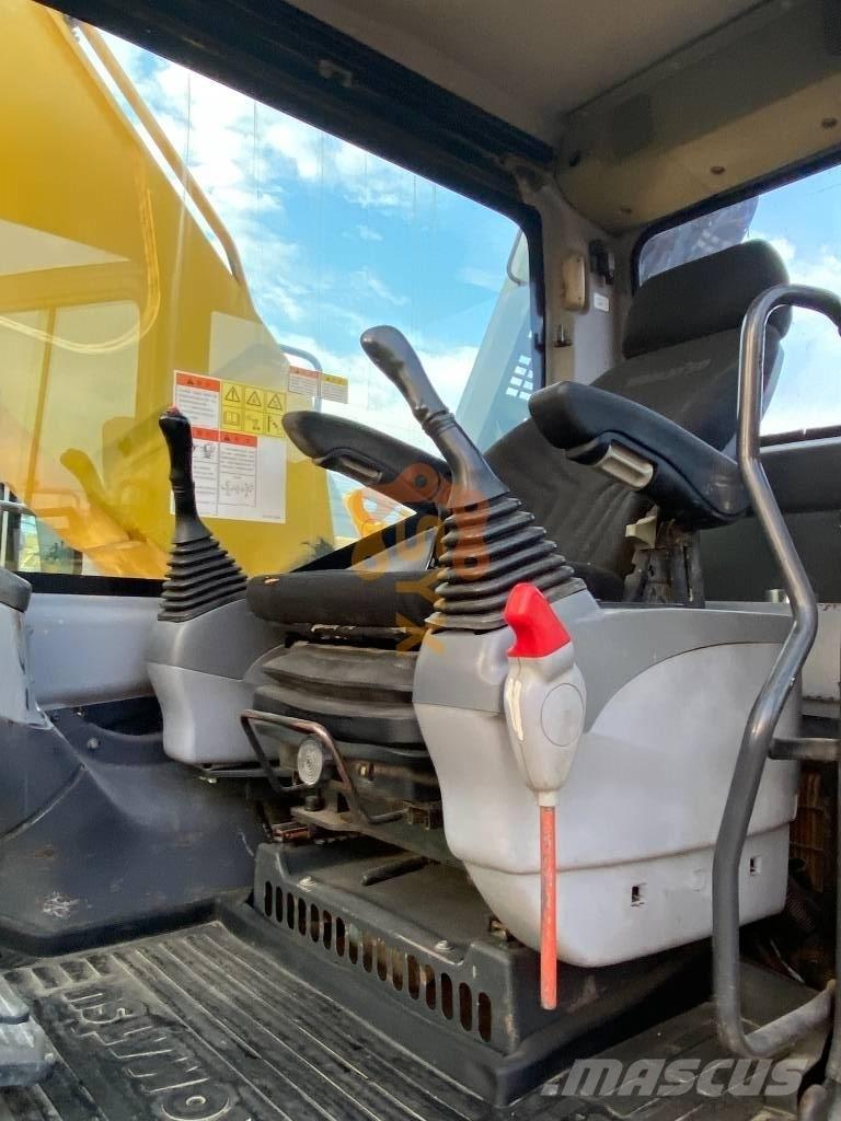 Komatsu PC 270 대형 굴삭기 29톤 이상